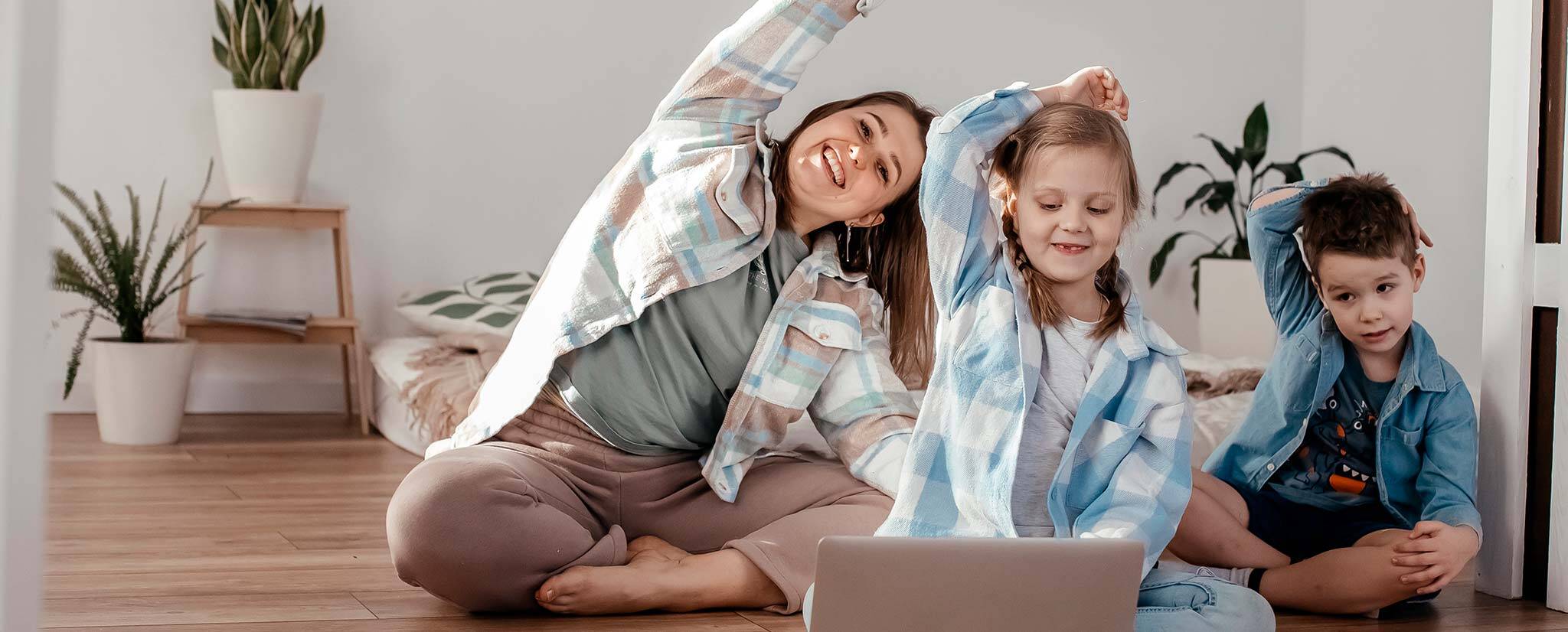 familia-aprendiendo-online